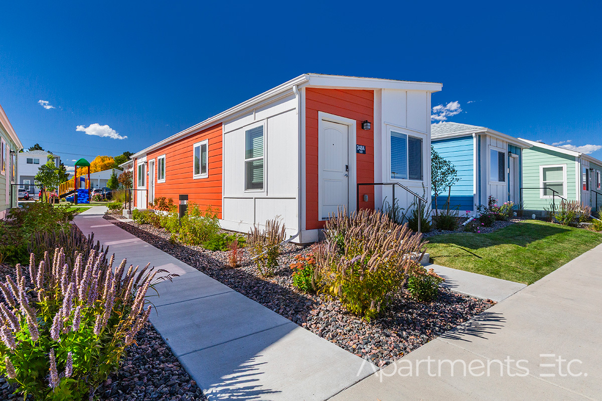 Cottages_at_North_Carefree_cottage_style_exterior