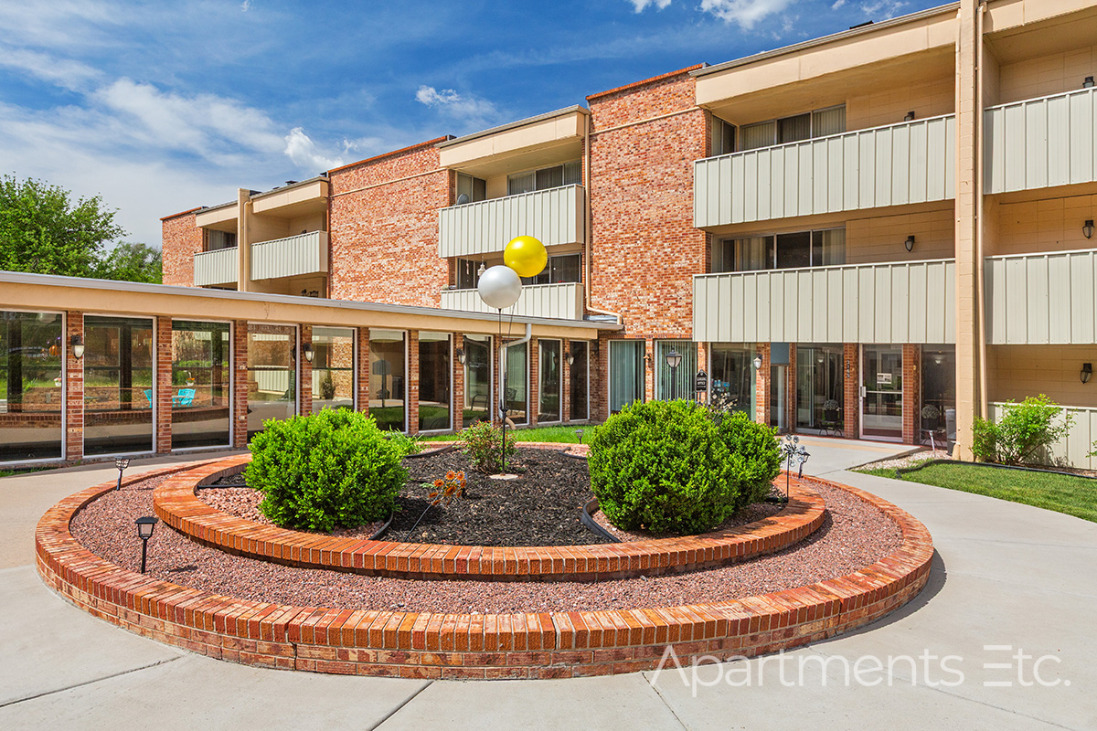 Fountain_Gardens_Senior_Community_Common_Area_80910