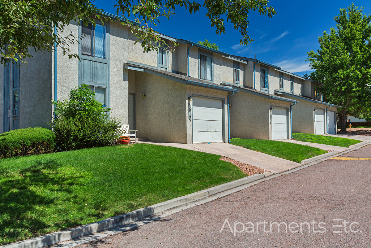 Templeton_Ridge_Apartments_in_Colorado_Springs_CO_80917